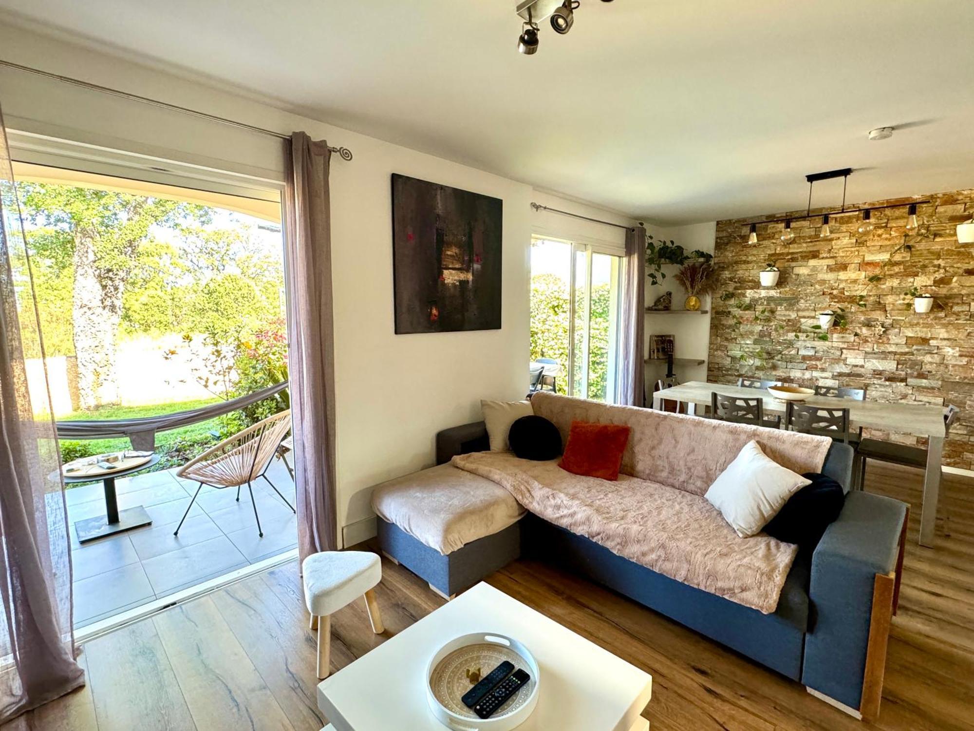 Jolie Maison Borgo Trois Chambres Trois Salles De Bain Exterior photo