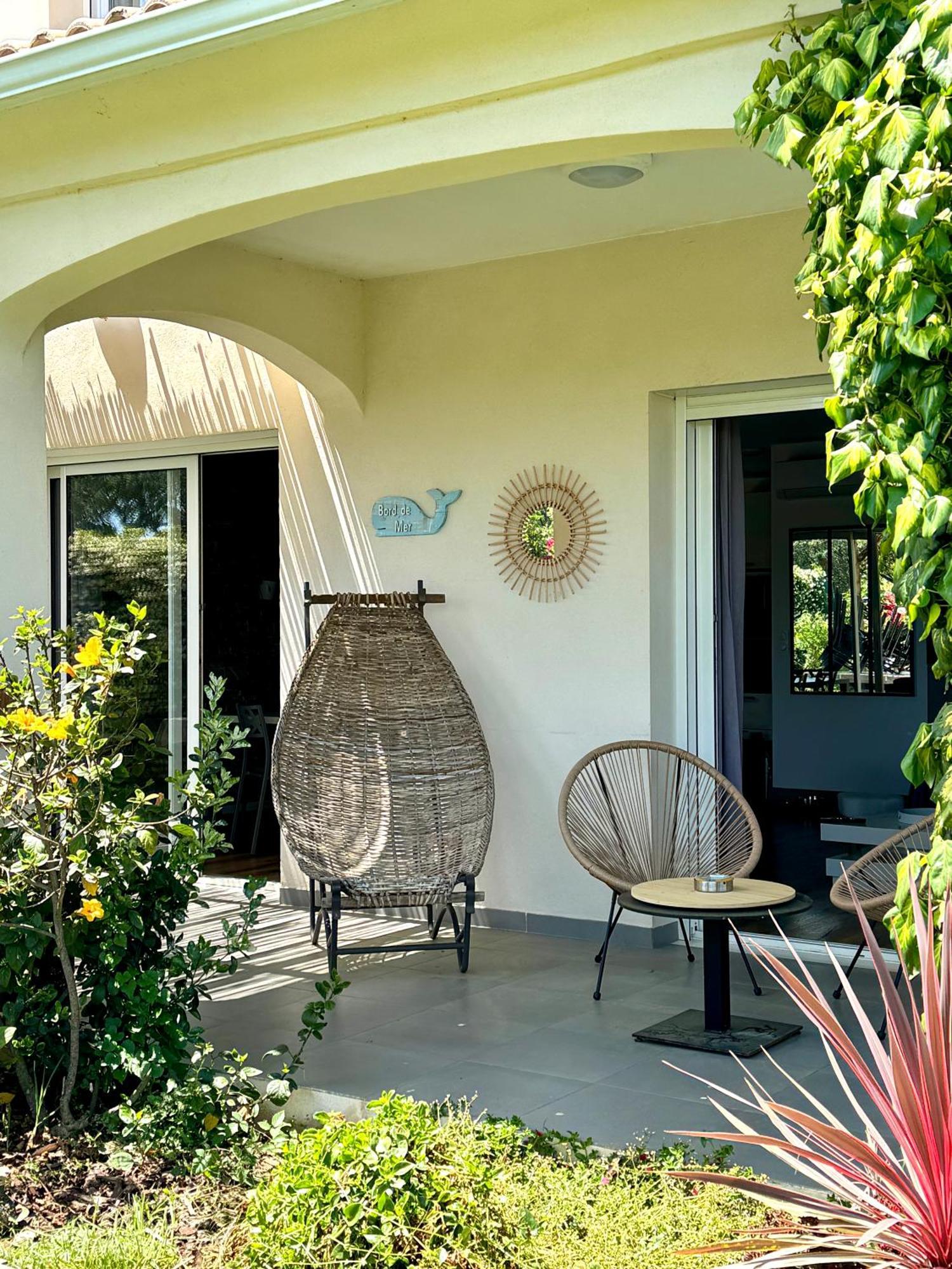 Jolie Maison Borgo Trois Chambres Trois Salles De Bain Exterior photo