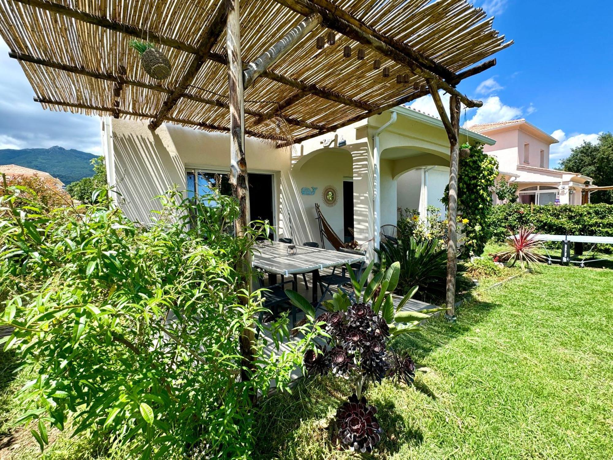 Jolie Maison Borgo Trois Chambres Trois Salles De Bain Exterior photo
